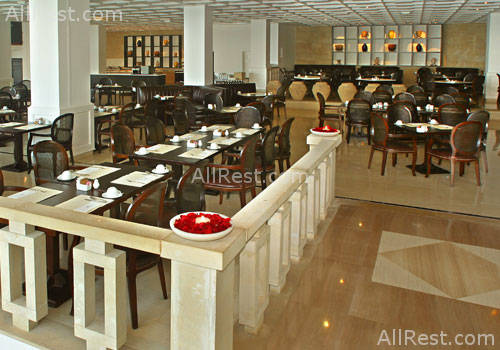 Grecian Park Hotel 12